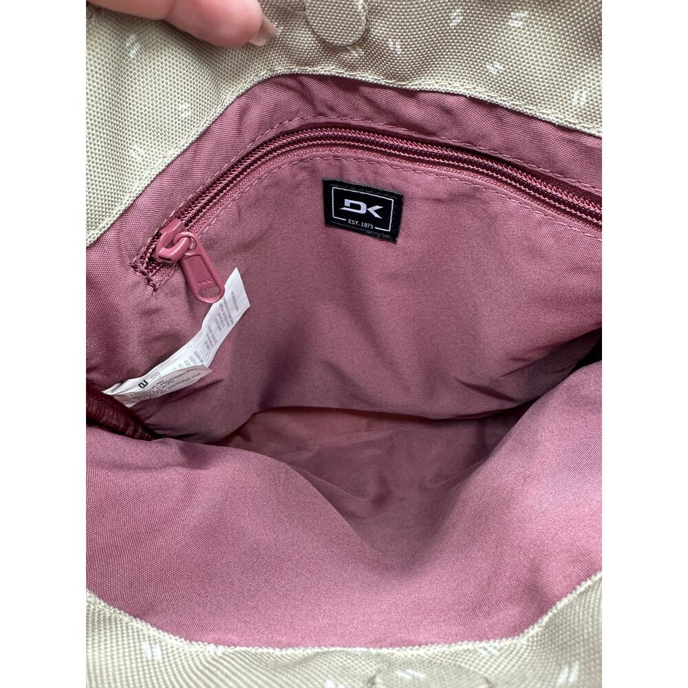 🌸 Dakine "Jordy" Crescent Floral Crossbody Bag 🌸 - Picture 3 of 7